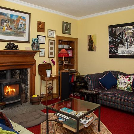 Buckthorns House Bed & Breakfast Leven  Екстериор снимка